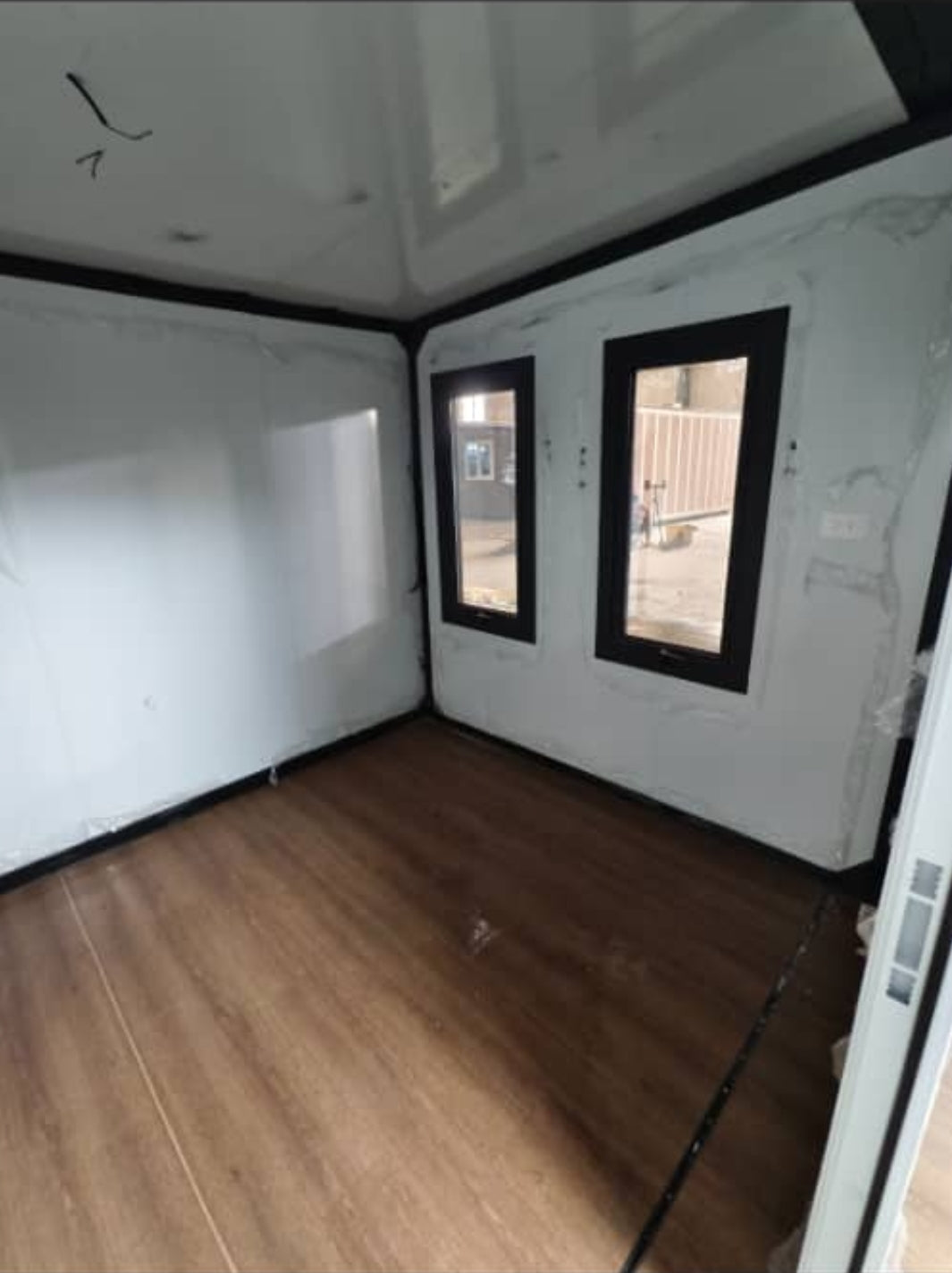 Expandable cabin container AVAILABLE